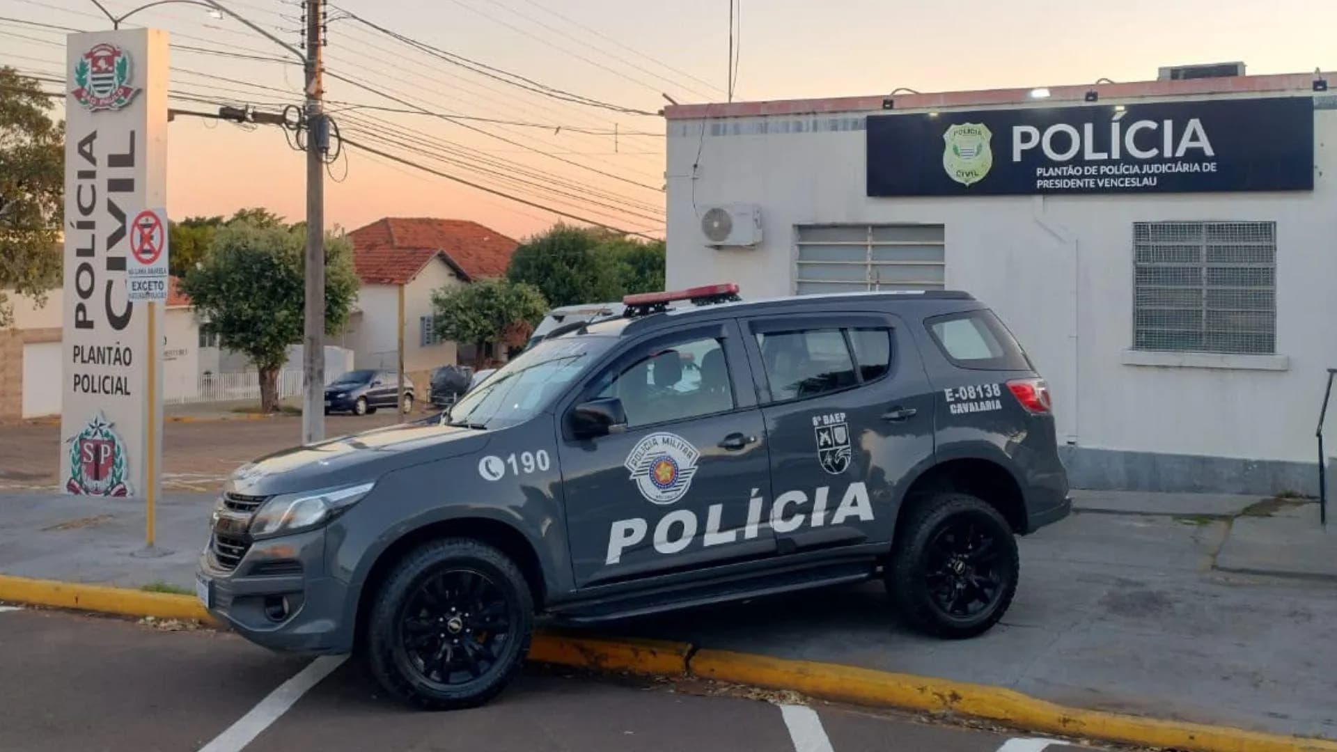 Homem é preso com porções de crack e maconha em Santo Anastácio